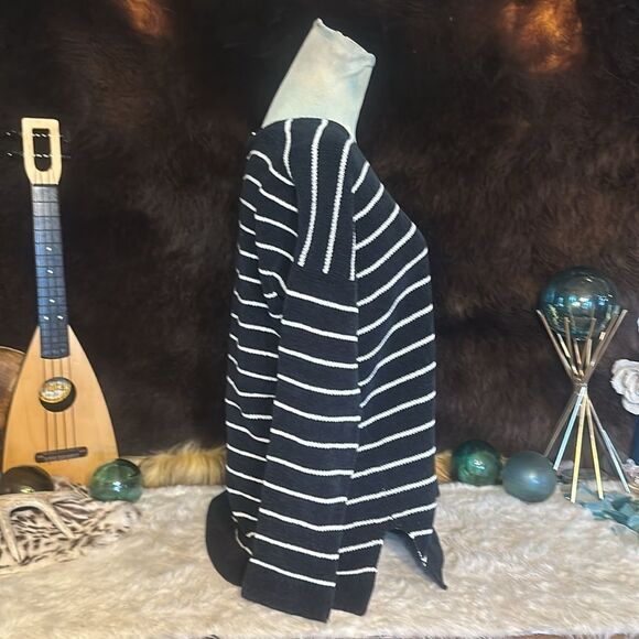 Eileen Fischer sweater PS (1000A) - Picture 3 of 5